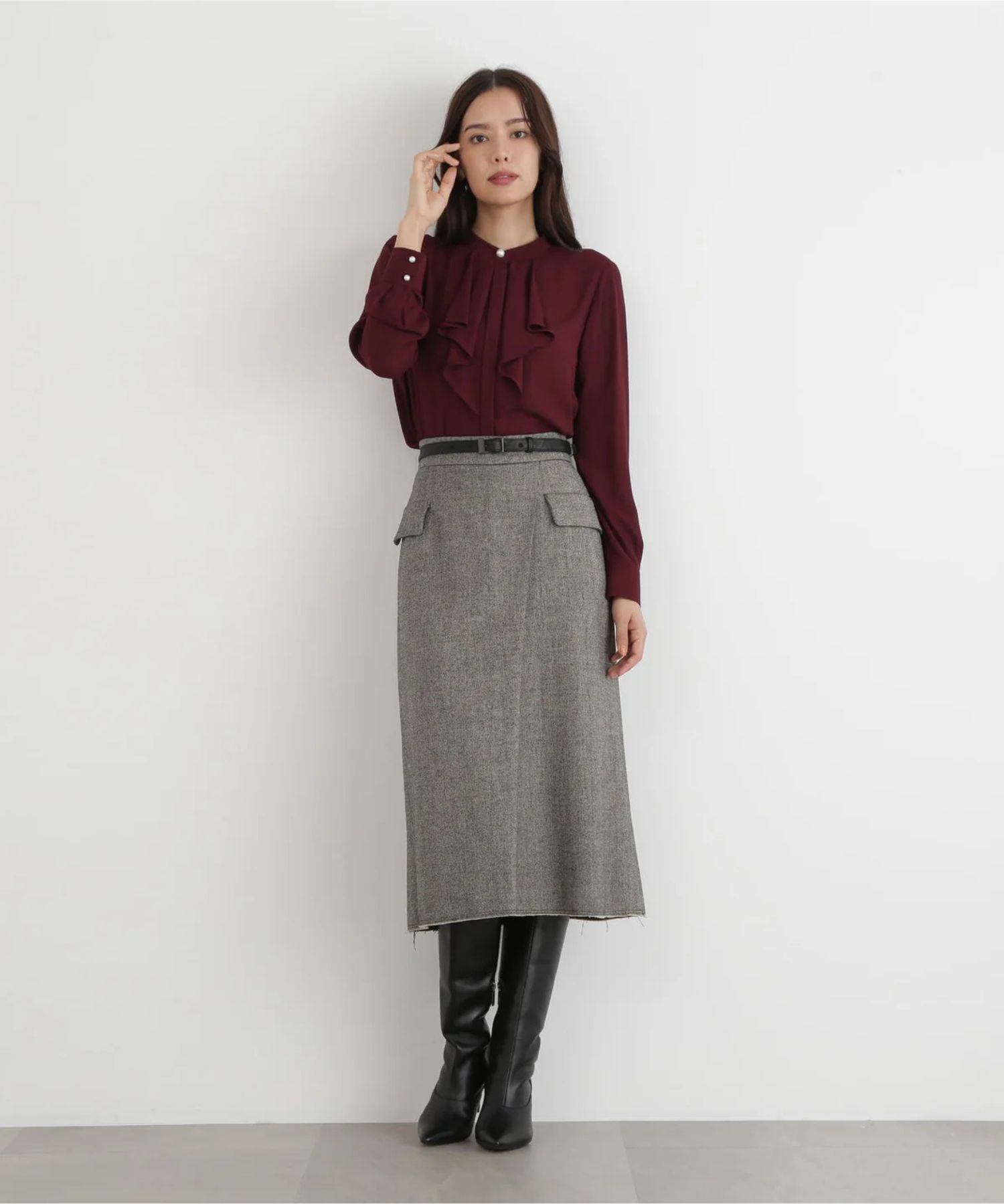 クラシカルツイードレザーベルト付きスカート(ブラック)毛 / 裏地あり / 合皮ベルト付き / 脇ファスナー / 0315220121