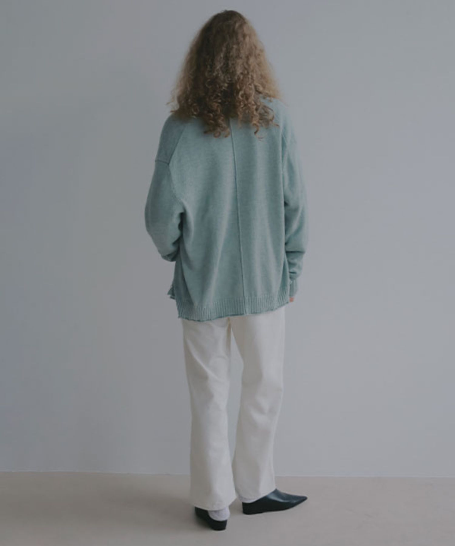 リリヤーンリネンVネックカーディガン(ミント) 麻 / 深めVネック/ 小さめボタン / 1226204094