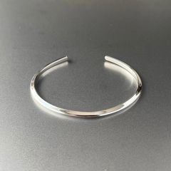 【ASSET SILVER】三角錐バングル / シルバー925 / 幅2.8mm / 手首周り14cm