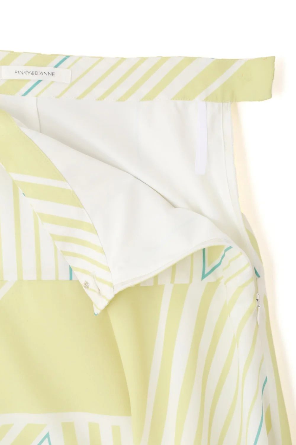 トライアングルボーダープリントスカート (イエロー) / ポリエステル 100% / ウォッシャブル / セットアップ / 0315120311