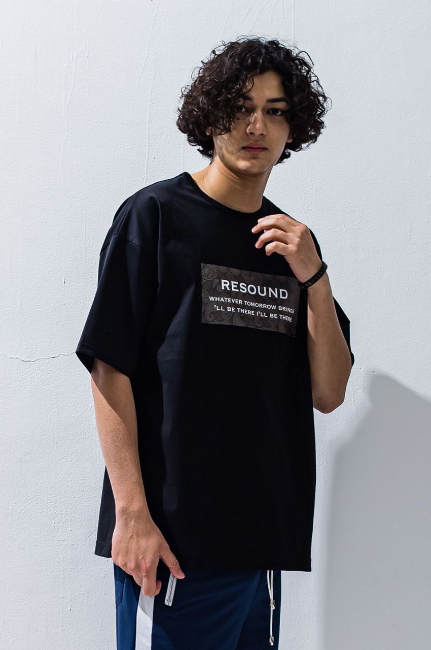 ボックスロゴオーバーTシャツ (ブラック) コットン100% / ペイズリープリント / オーバーサイズ
