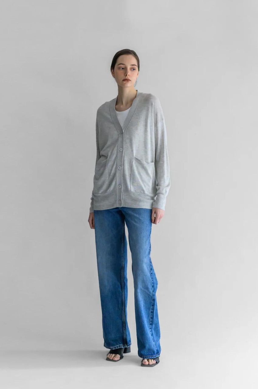 capsule Silk cashmere cardigan with pockets (L.GREY) シルク / Vネック / 静電気防止加工 / 手洗い可 /CT24118
