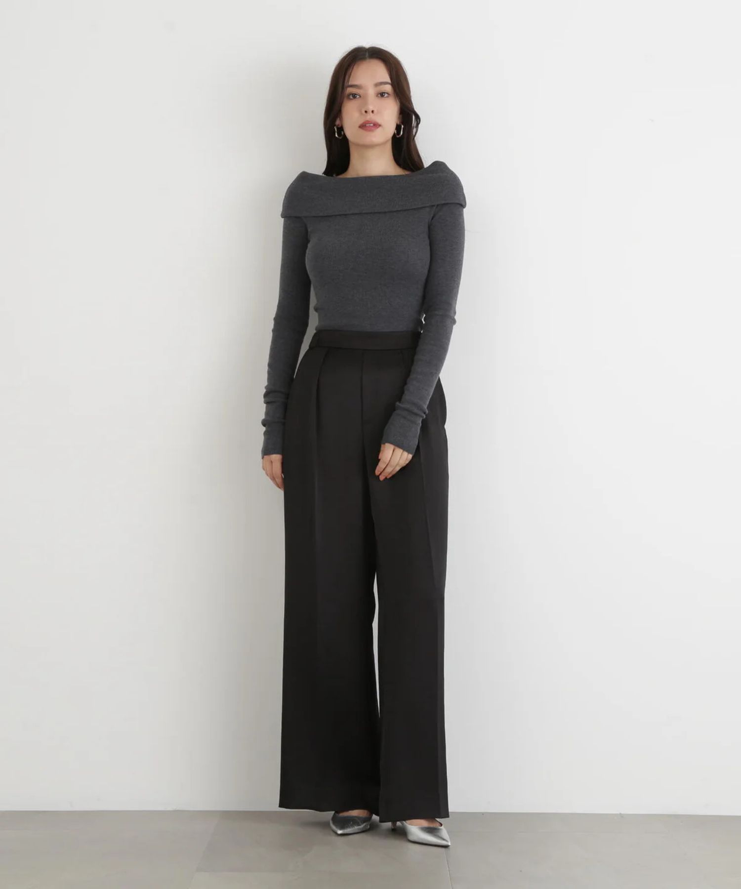 オフショルダー2WAYニットプルオーバー(グレー)ポリエステル / ウォッシャブル / 手洗い可 / かぶって着用 / 裏なし / ストレッチあり/ 0315270114