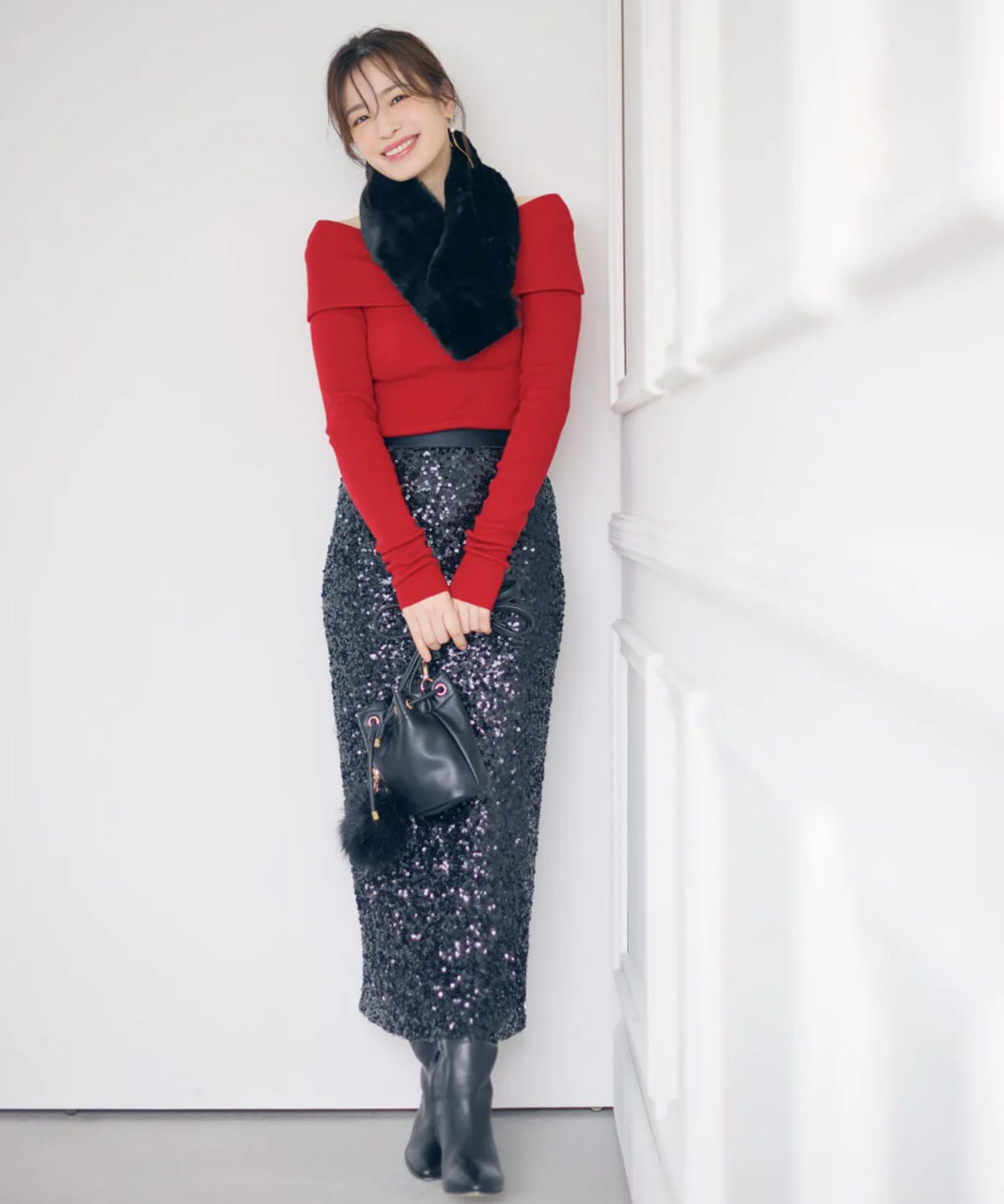 スパンコールスカート(ブラック)ポリエステル / ウエストゴム / ストレッチあり / 0315220109