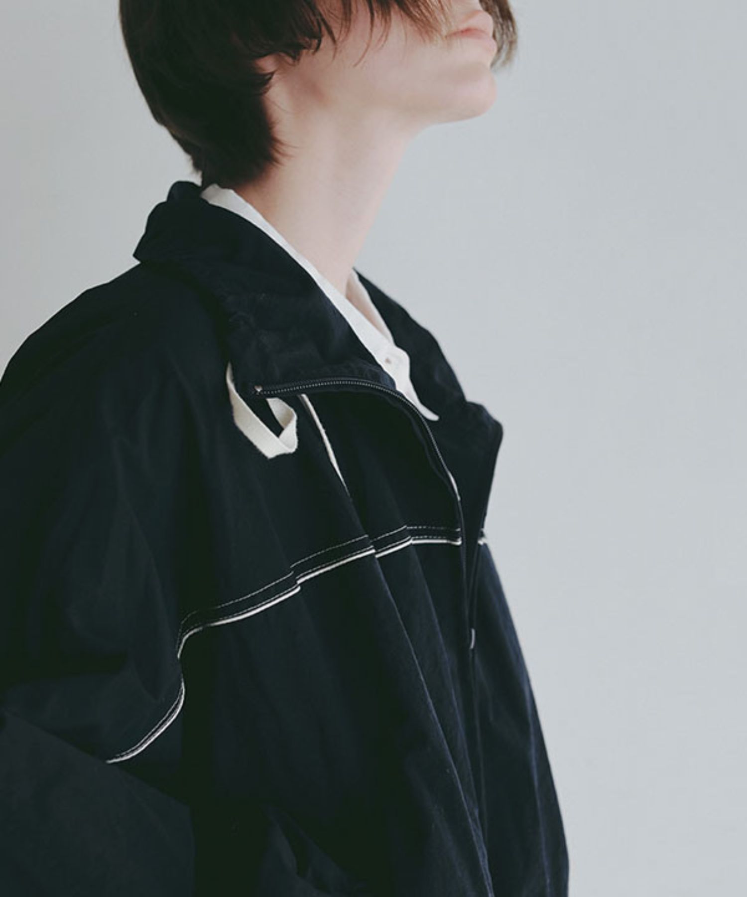 バルーンヘムコンビブルゾン (NAVY) ナイロン / 裏地有り / ドルマンスリーブ/ スタンドカラー/ 手洗可/ 1226202071