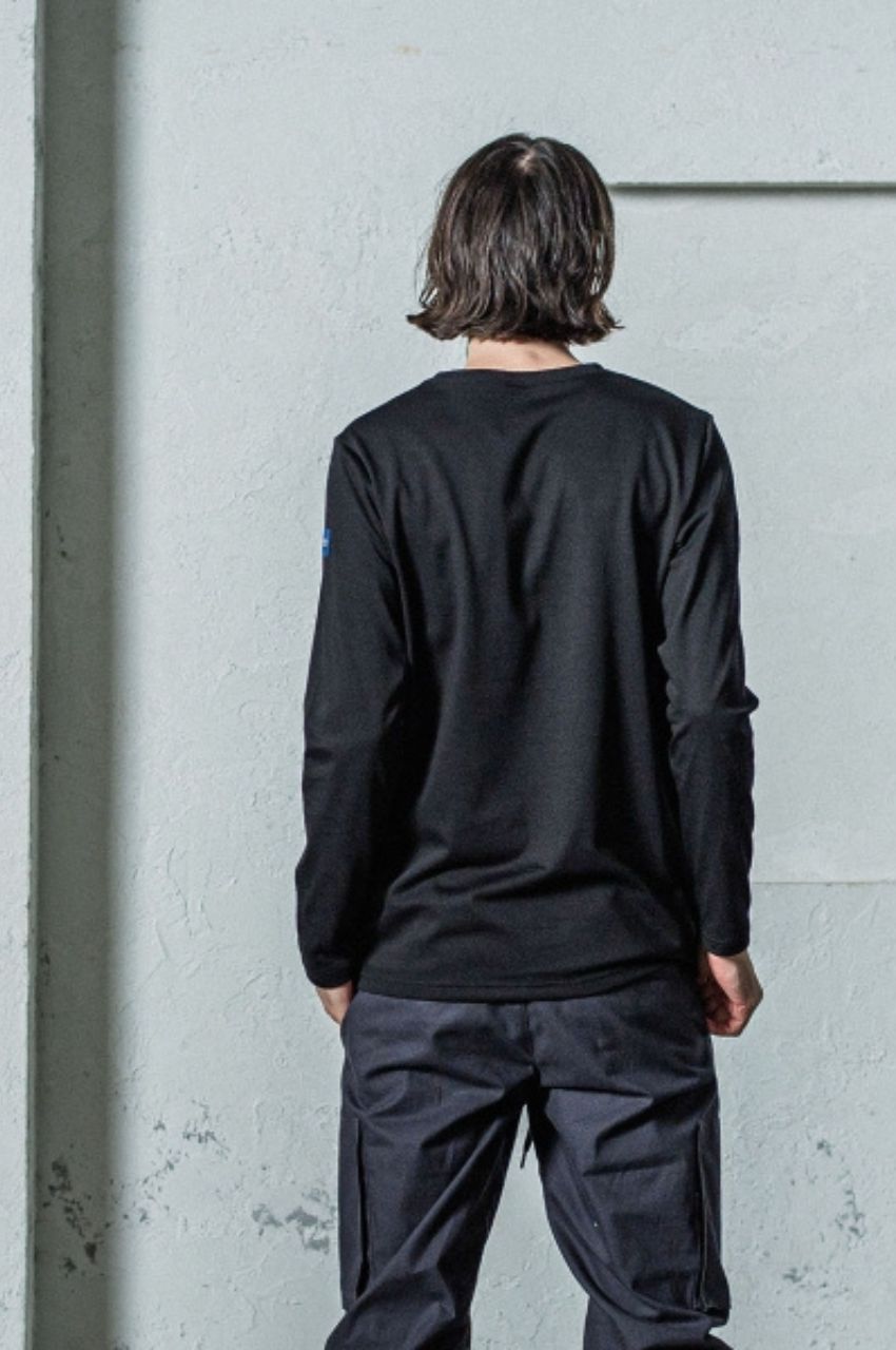 NSNF longsleave Tee ( ブラック) コットン / フロントロゴ / 袖細め / ボックスシルエット / UV / RC35-T-009
