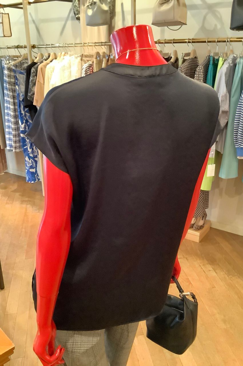 Crushed Satin PKT Popover N / クラッシュドサテンブラウス