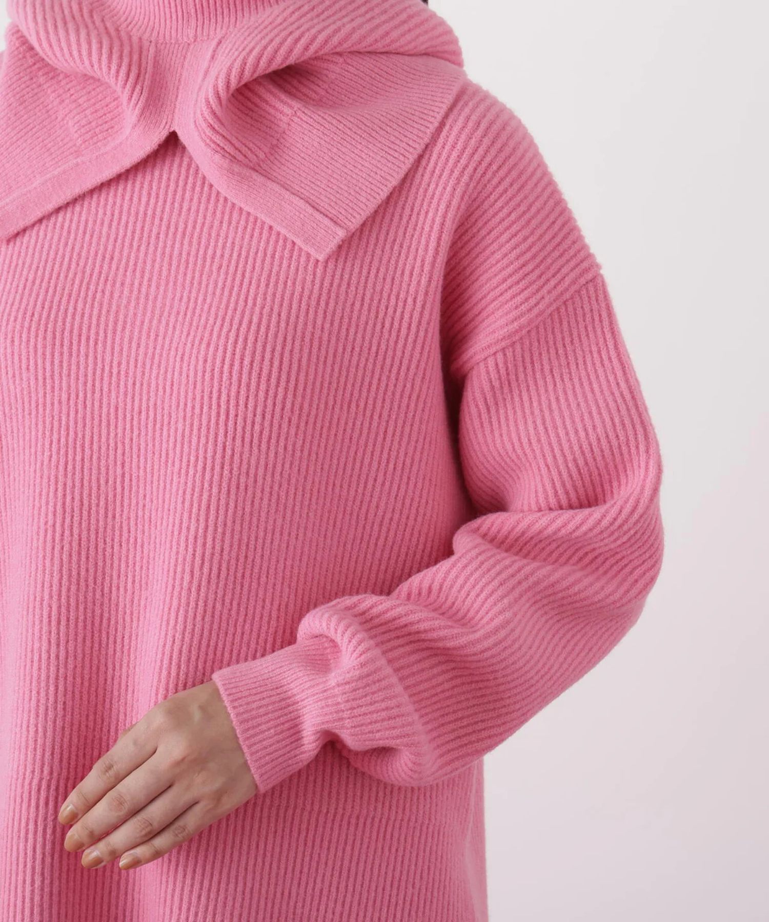 フードスヌード付きニットプルオーバー(ピンク)アクリル / ストレッチあり / かぶって着用 / スヌード付き/ 0316170131