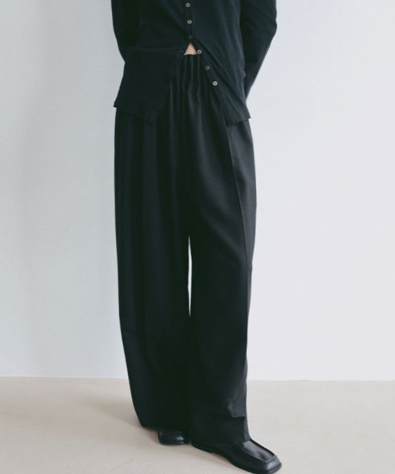 ダブルフェイスデザインウエストワイドパンツ(ブラック) ポリエステル / ウエストゴム / 1226120053