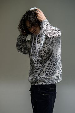 注目■RESOUND CLOTHING■大人気 ペイント柄ルーズパーカー 2色 RESOUND CLOTHING - バンダナラッシュガードパーカー (ブラック