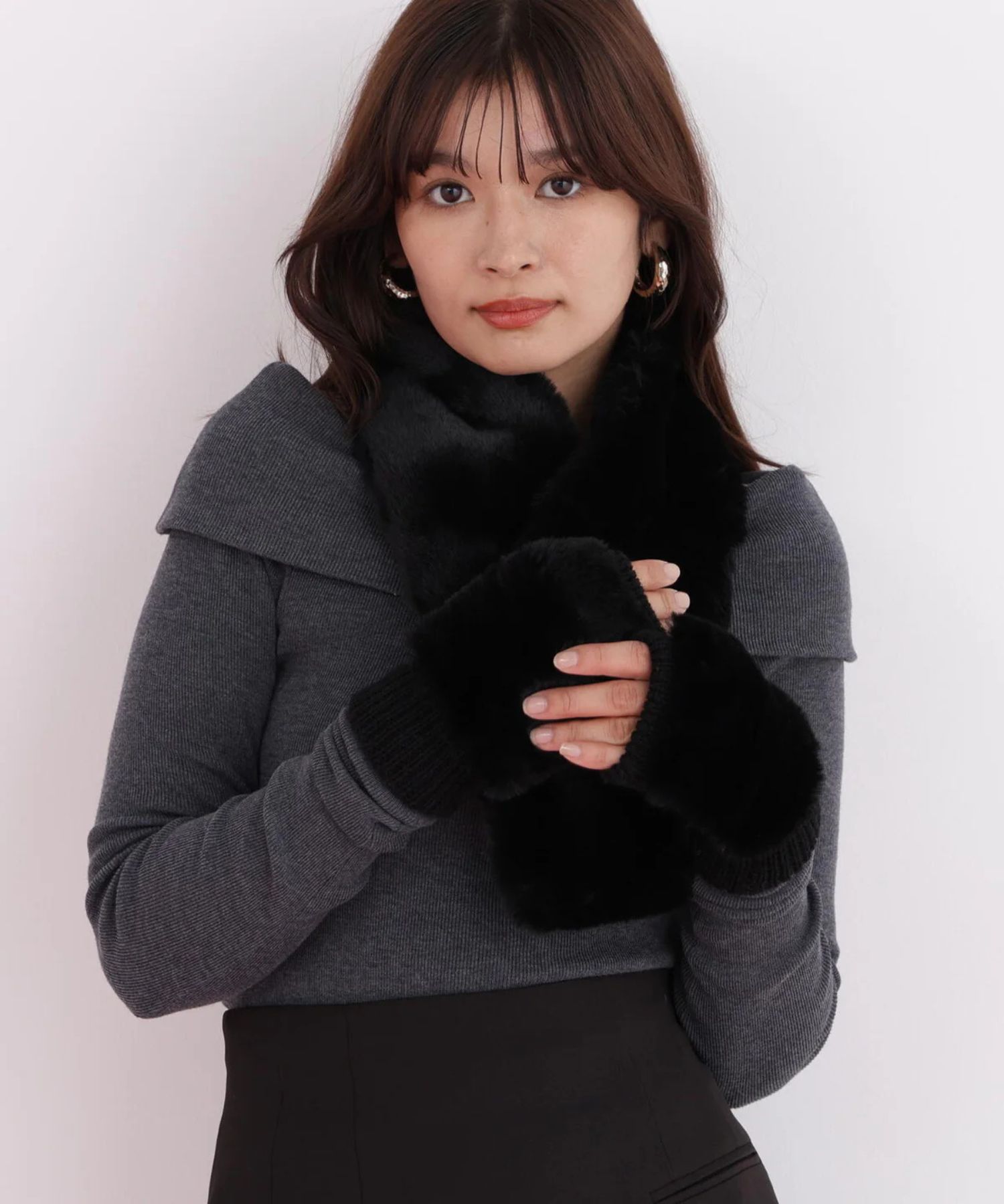 ファーストール&グローブ(ブラック)ポリエステル / ストールにクリップ仕様 /  0315298100