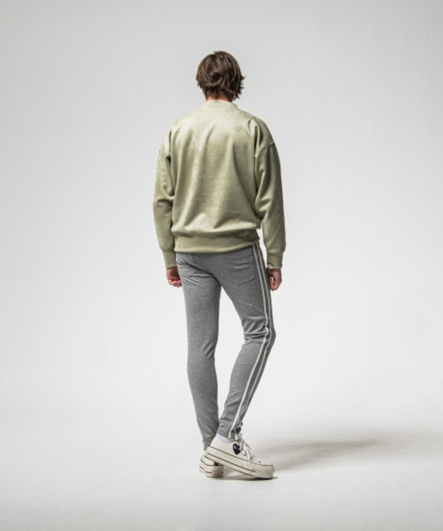 suede drop trainer ( KHAKI ) ポリエステル / スウェードジャージ / ストレッチ素材 / オーバーシルエット /RC38-C-005