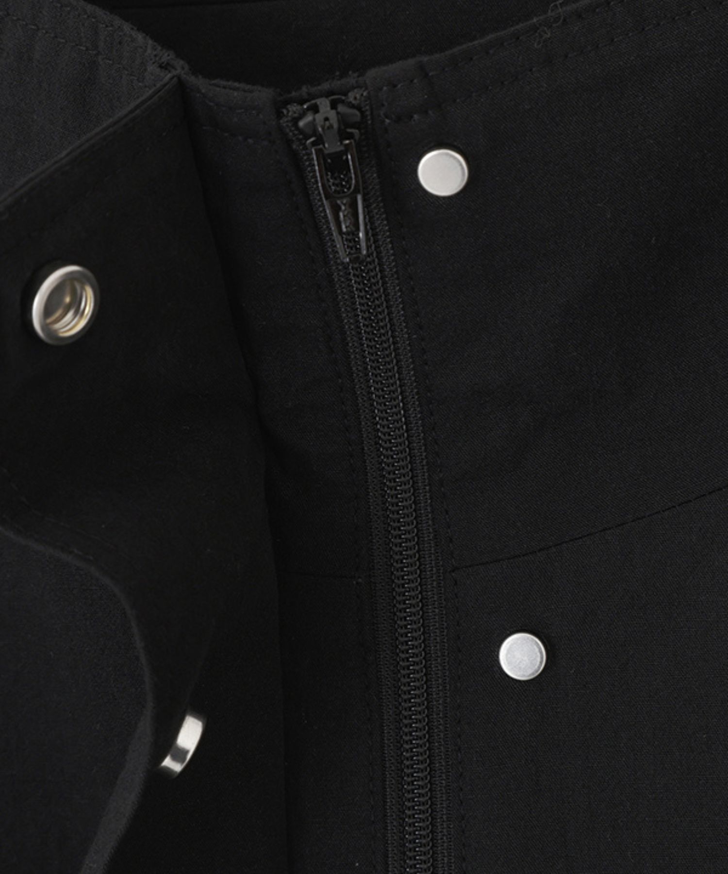 スカーフライトシャツブルゾン(BLACK) 綿 / スカーフ付き / 裾ドローコード付き / フロントポケット付き / 1226202069