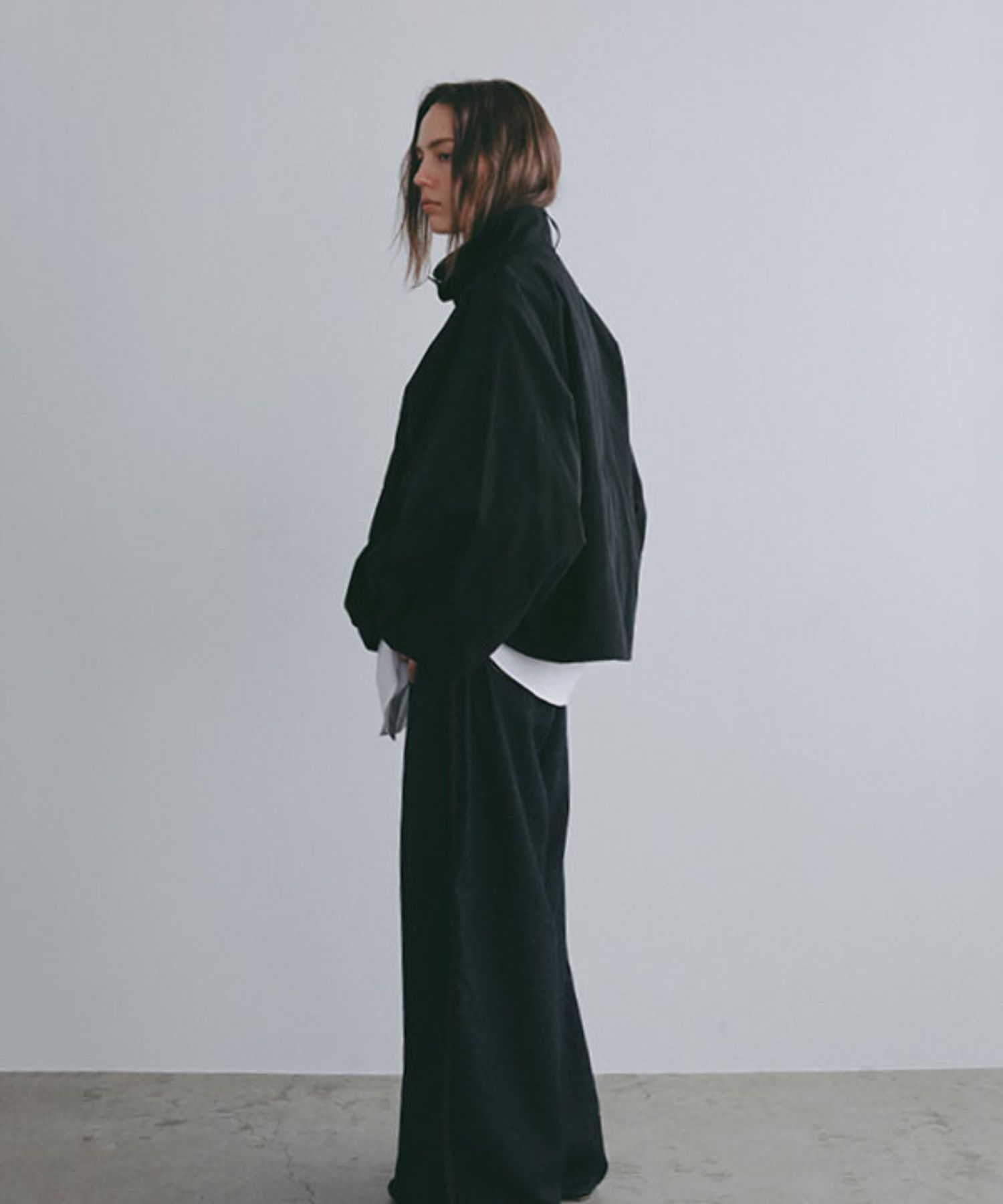 スカーフライトシャツブルゾン(BLACK) 綿 / スカーフ付き / 裾ドローコード付き / フロントポケット付き / 1226202069