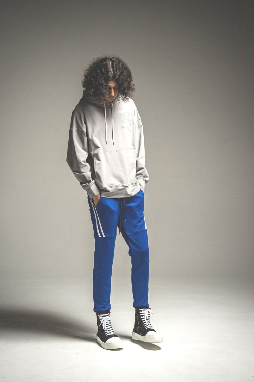 RC NYLON FLEECE LOOSE HOODIE / RCロゴナイロンパーカー
