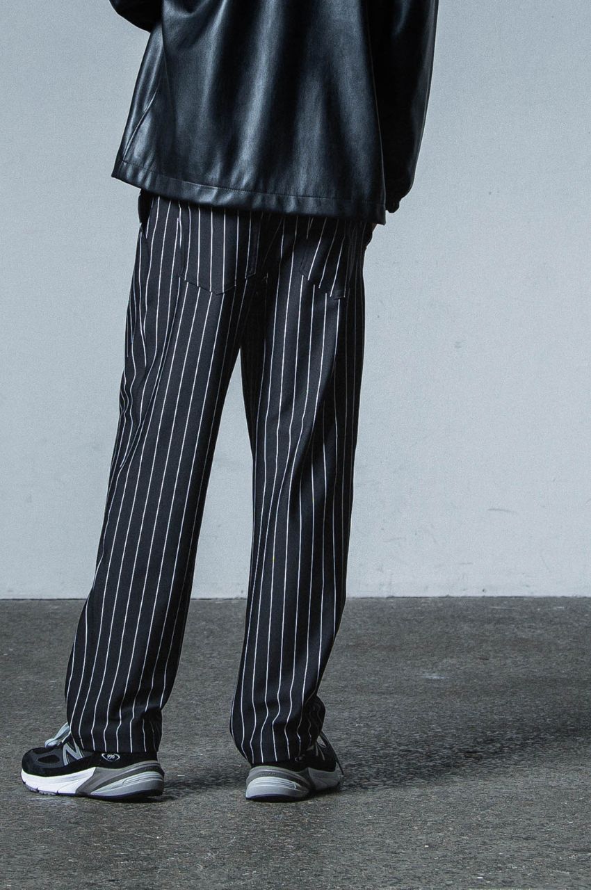 CHRIS EASY WIDE TUCK PANTS (BKST) /ポリエステル/ ストライプ柄 / ストレッチ / ワンタック / ベルトループ /  RC33-ST-016WT