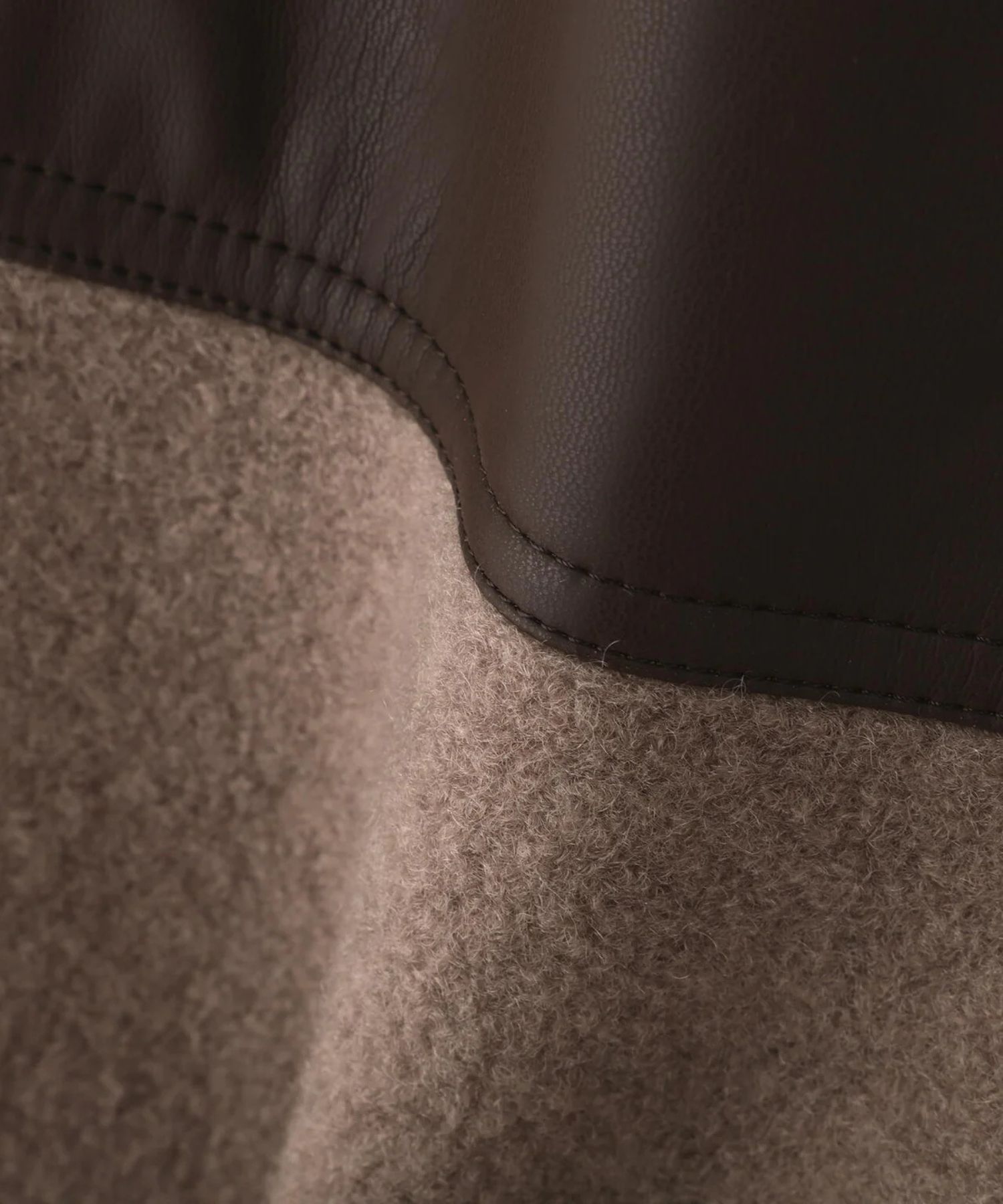 ウールレットジップスカート(トープ)ポリエステル100% / 裏地なし / 前スリット / 0315220106