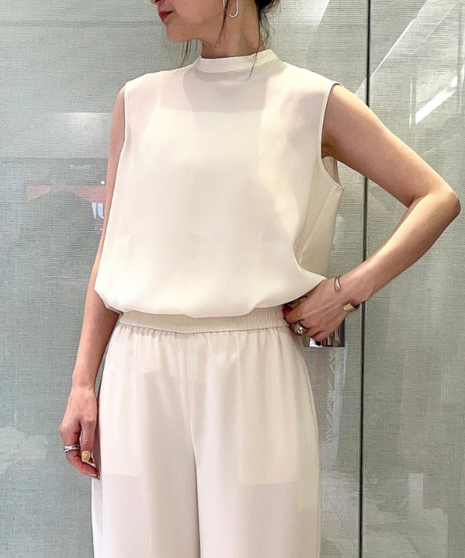 Satin Crepe Stand Collar Top(ライス) / トリアセテート / ウォッシャブル / 01-5208206