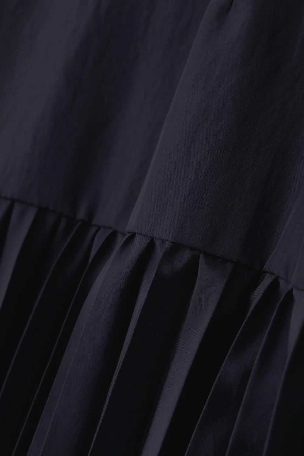 ヨークプリーツスカート (ネイビー) / ポリエステル 100% / 0315120220