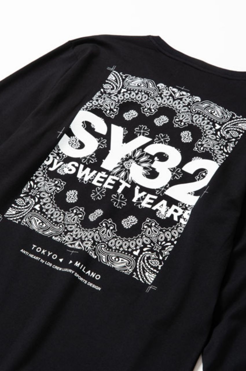 PAISLEY BACK PRINT L/S TEE