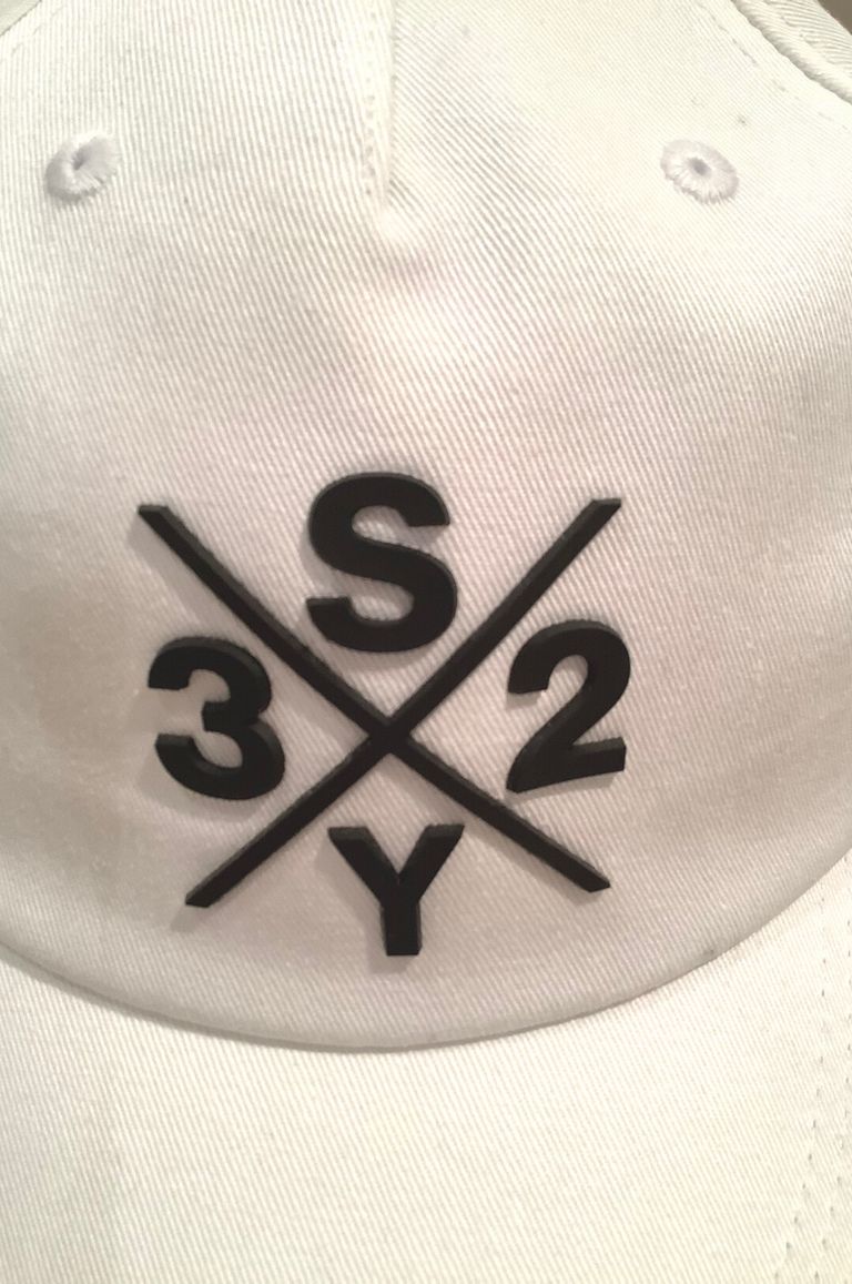 SY32 by SWEET YEARS - HIGH FREQUENCY PRINT CAP / | LA FEMME