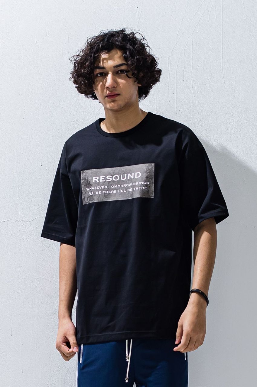 ボックスロゴオーバーTシャツ (ブラック) コットン100% / ペイズリープリント / オーバーサイズ