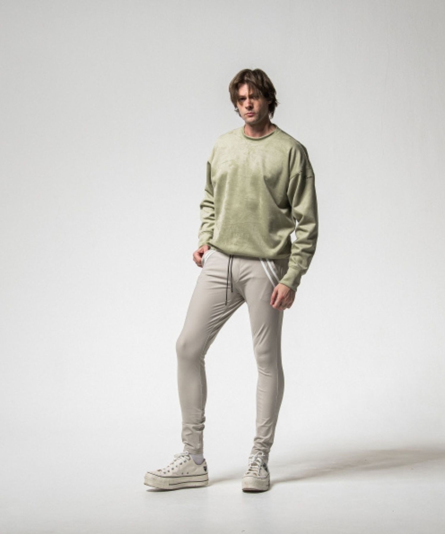 suede drop trainer ( KHAKI ) ポリエステル / スウェードジャージ / ストレッチ素材 / オーバーシルエット /RC38-C-005