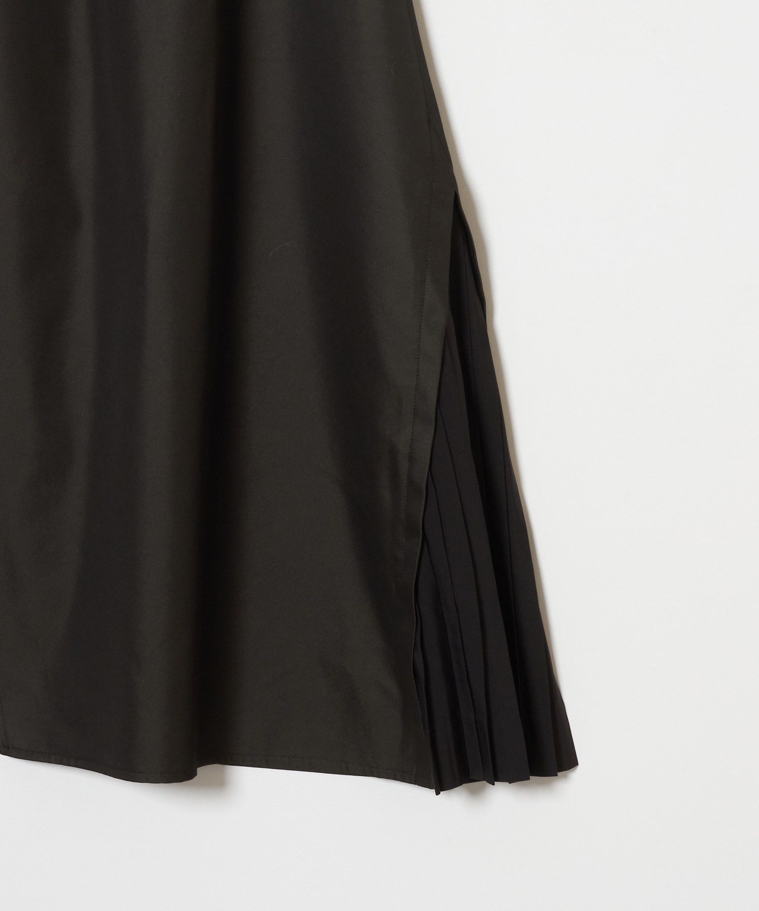 Pleats belted skirt / プリーツ ベルテッド スカート
