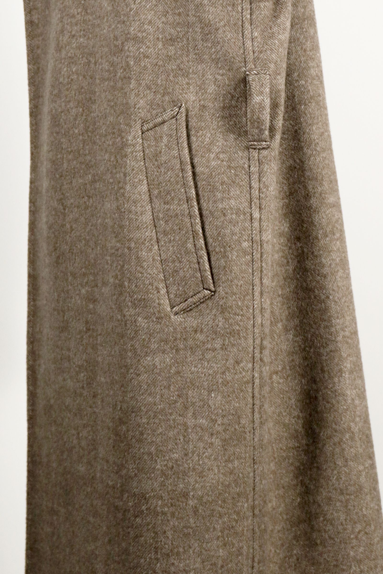 RAINMAKER - STAND COLLAR BELTED COAT / スタンド カラー