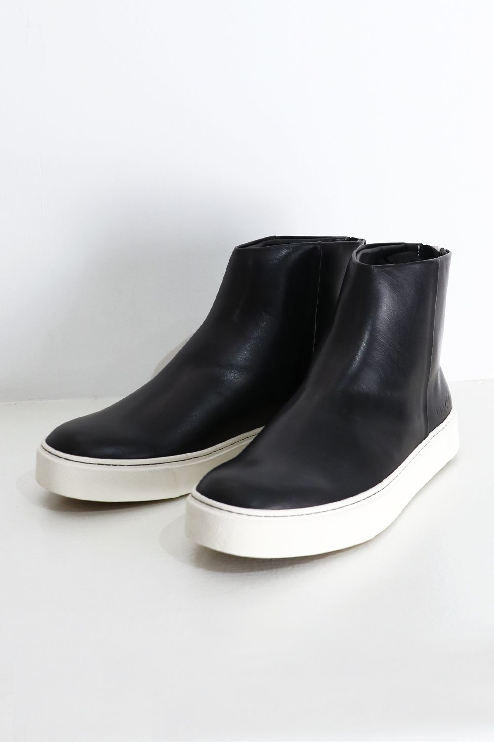 Back zip sneaker boots / バックジップ スニーカーブーツ