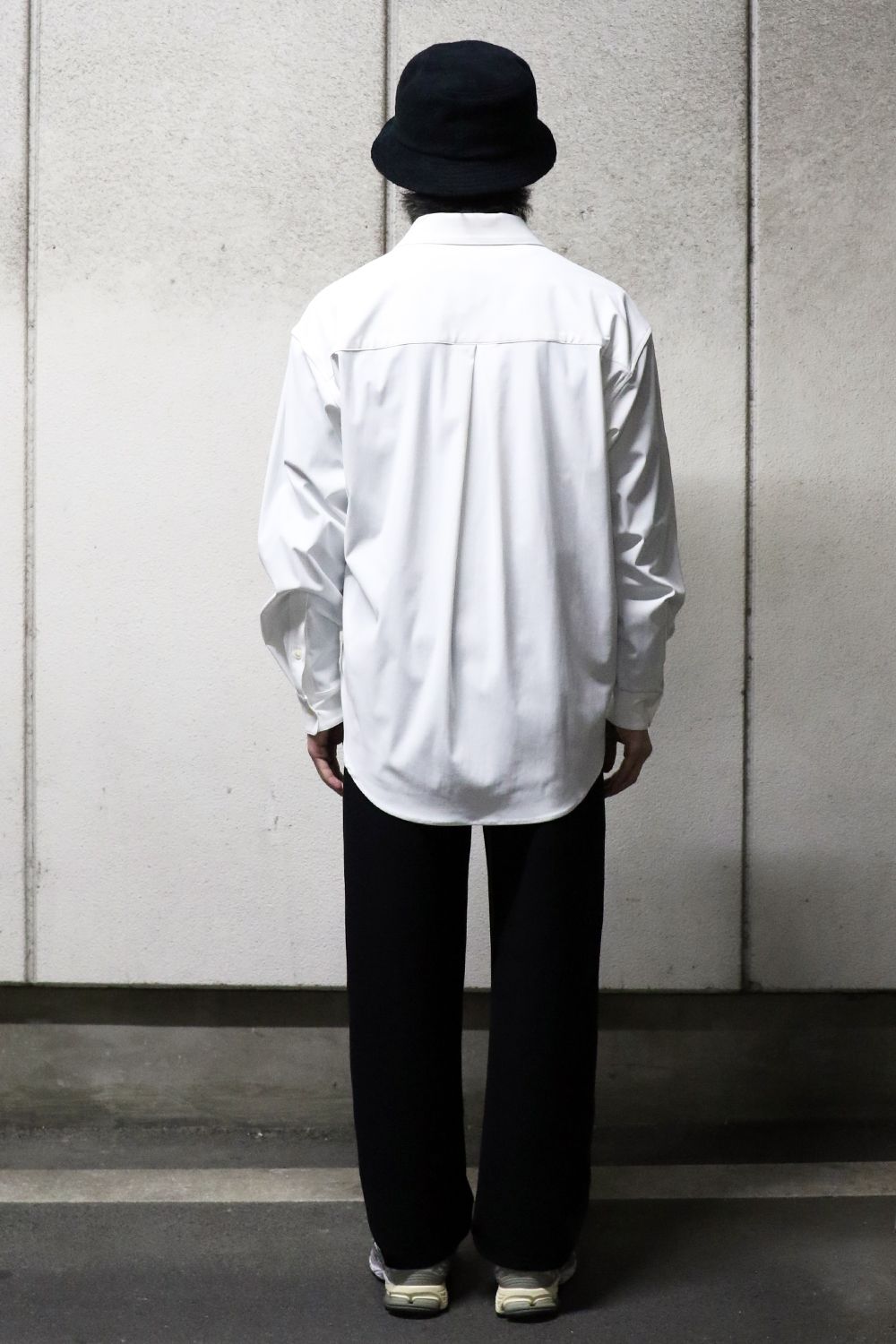 RESOUND CLOTHINGの人気ナイロン素材を使用したlaid-back別注“NYLON JACK SHIRTS”スタイル