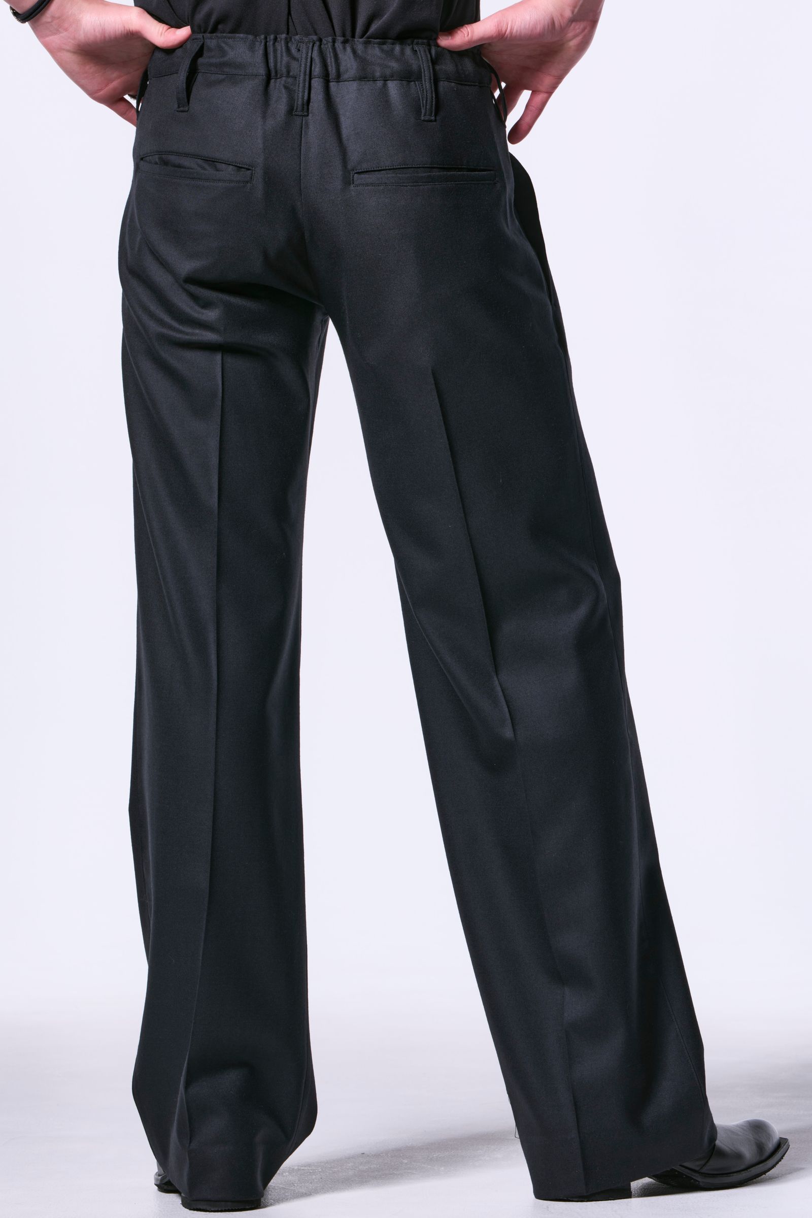 72Saxony 2Tuck Wide Slacks / サキソニーウール 2タックワイドスラックス