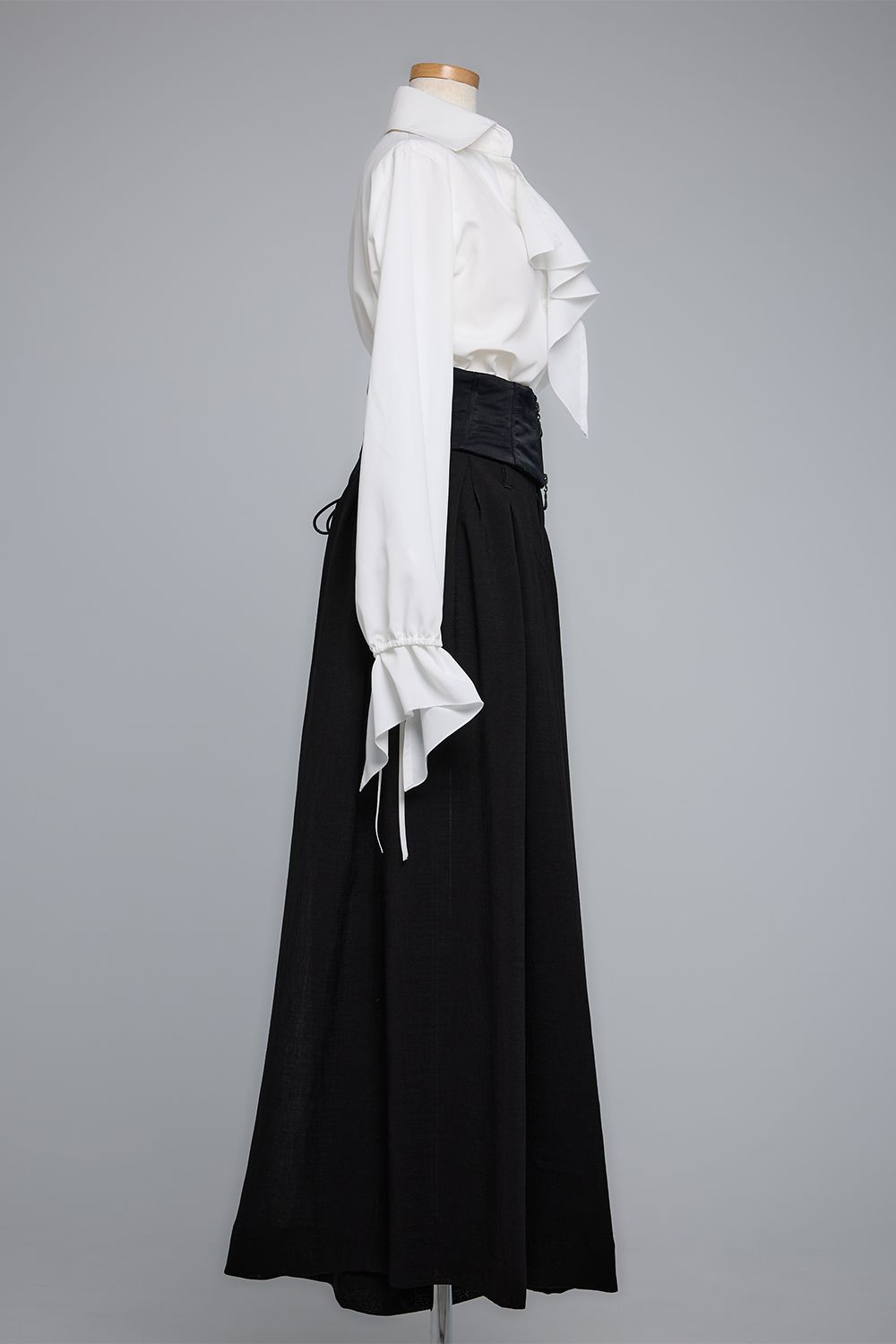 Drape Slacks / ドレープ スラックス
