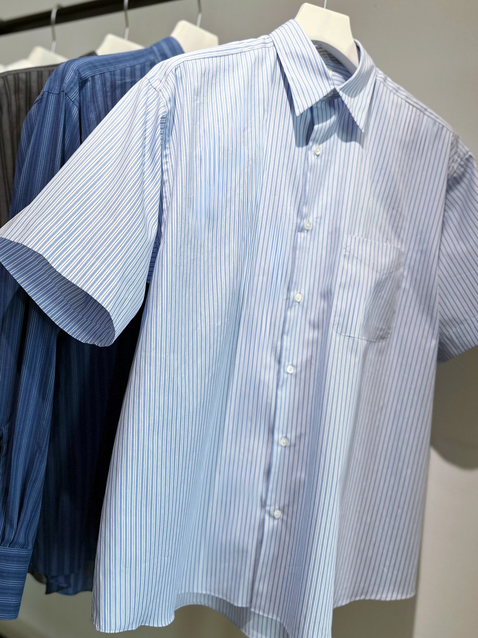 MARKAWARE - ORGANIC COTTON LOAN STRIPE COMFORT FIT SHIRT / オーガニック コットン ローンストライプ  コンフォートフィット シャツ | laid-back