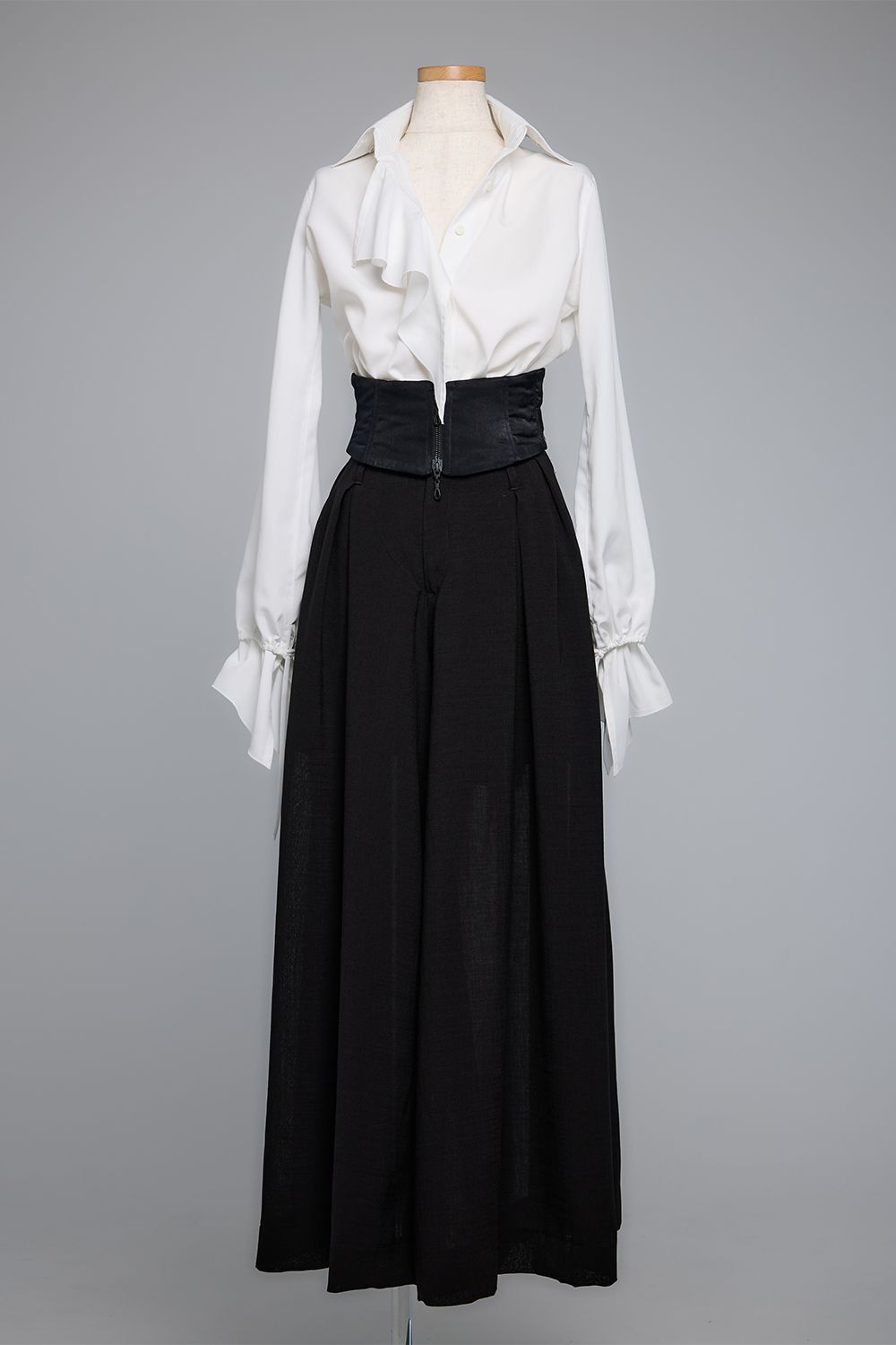 Drape Slacks / ドレープ スラックス