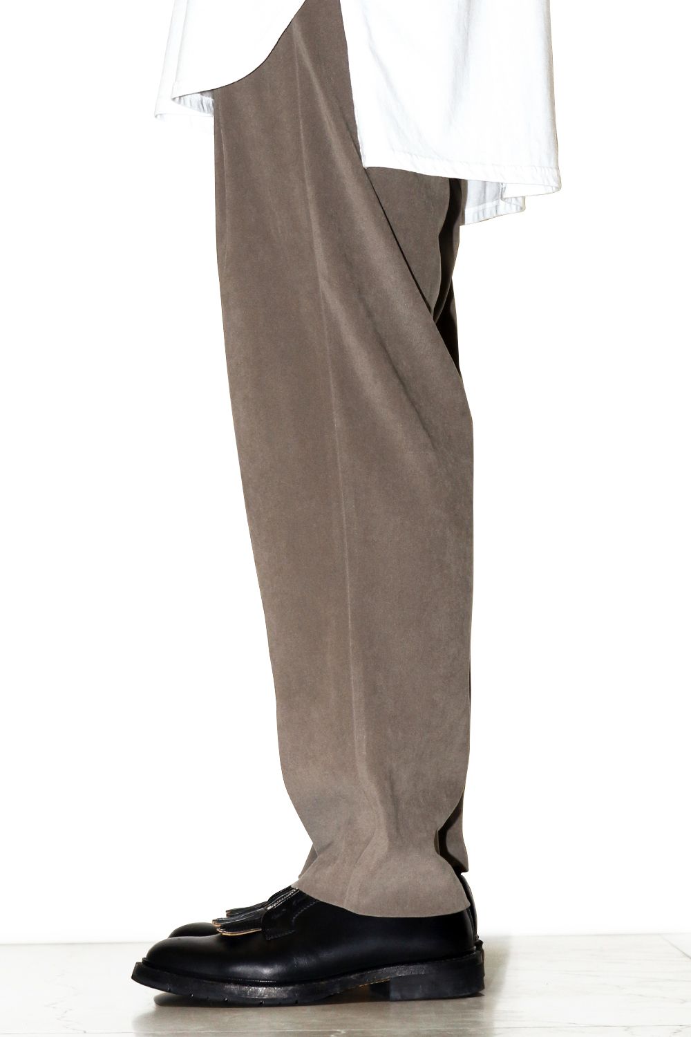 4 tuck trousers / フォー タック トラウザーズ