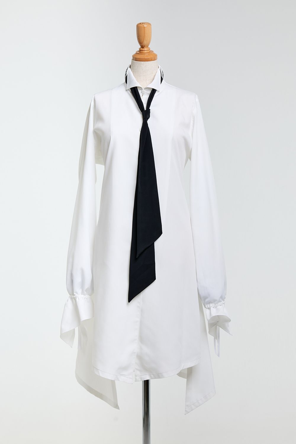 Wing Collar Flare Ribbon Shirt