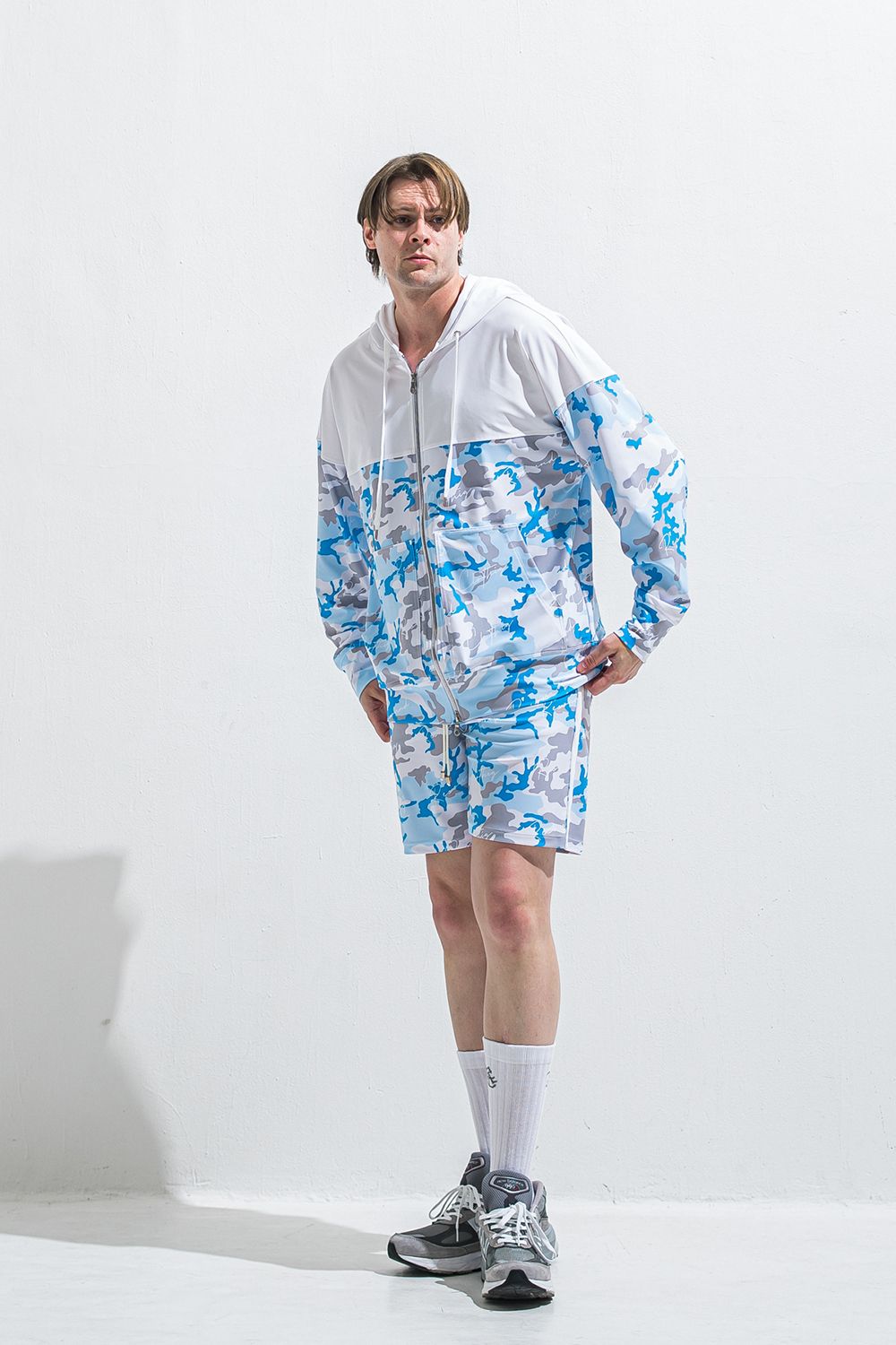 RUSH OVER ZIPUP HOODIE / オーバーサイズ ジップアップ ラッシュパーカー