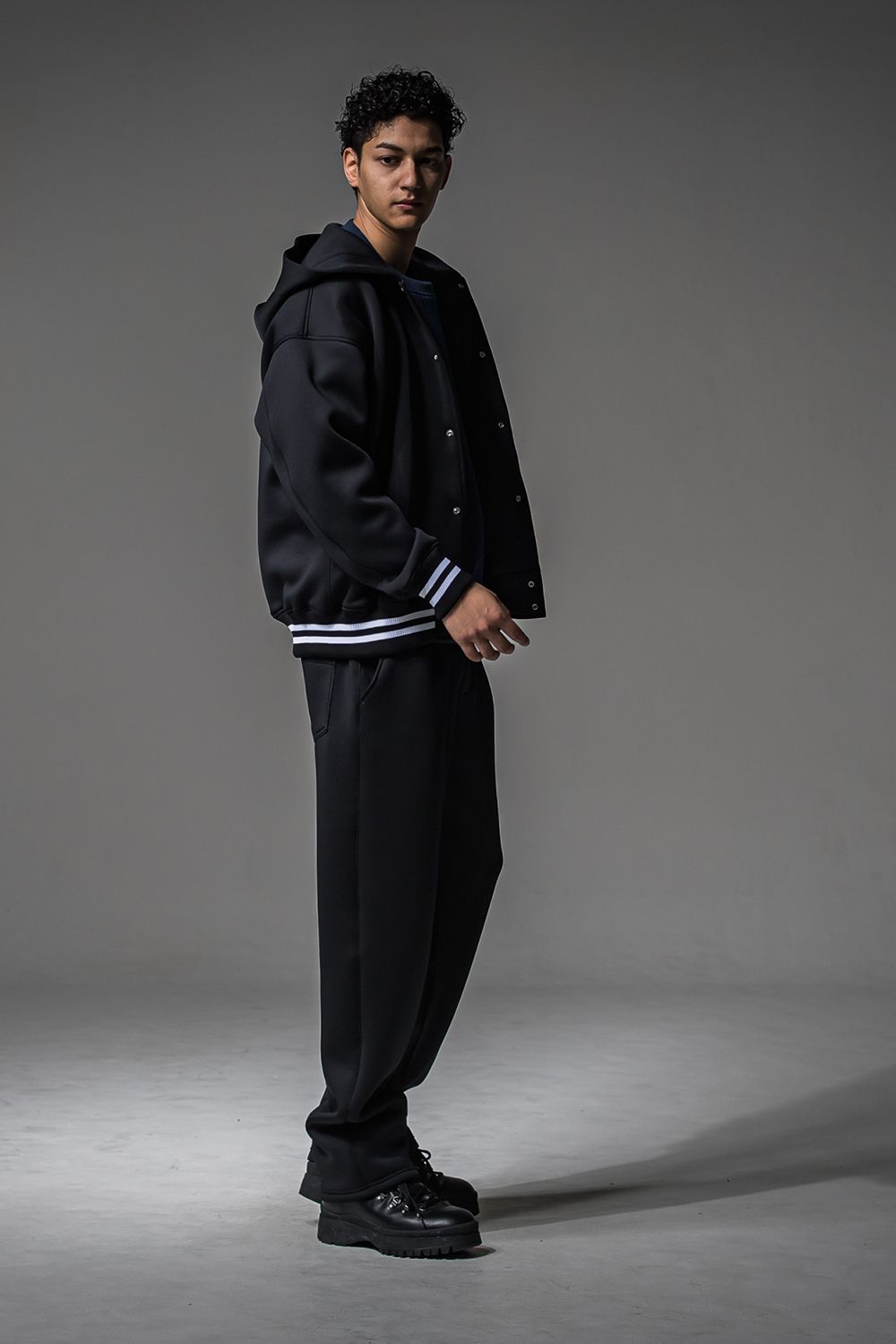 CHRIS EASY WIDE TUCK PANTS / クリス イージーワイドタックパンツ