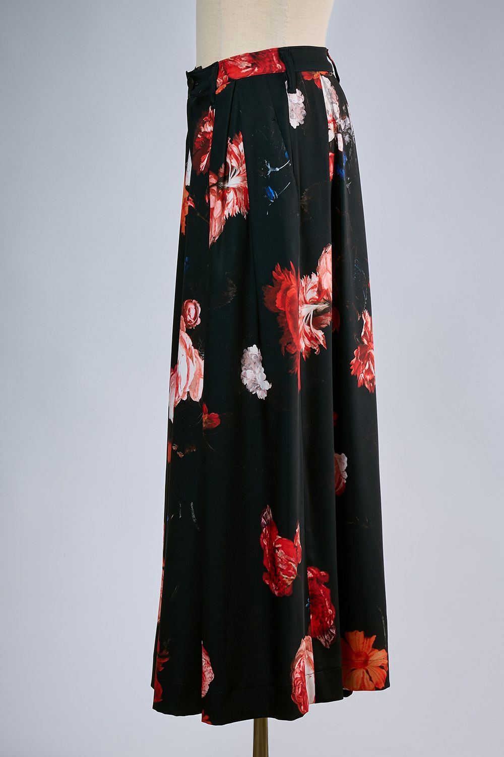 THE ONENESS-FLORA Drape Slacks / ザワンネス フローラ ドレープ スラックス