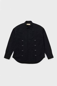 Tonbi hooks detail shirt / トンビフック ディテール シャツ
