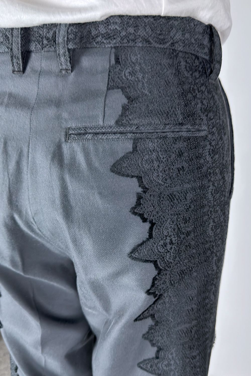 Lace jacquard trousers / レース ジャガード トラウザーズ