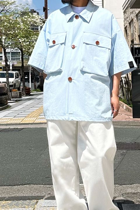 N.HOOLYWOOD COMPILE 軽やかな生地、自宅洗濯可能、アウター感覚で使えるシャツ（BLUE）