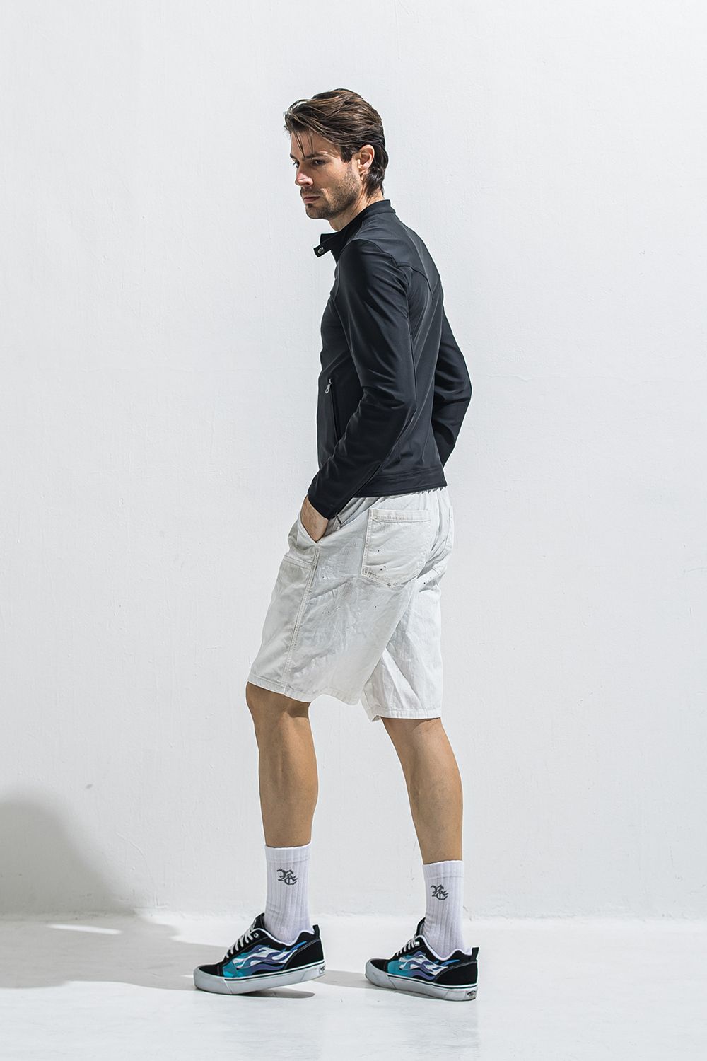 DOUBLE KNEE SHORTS / ダブルニー ショーツ