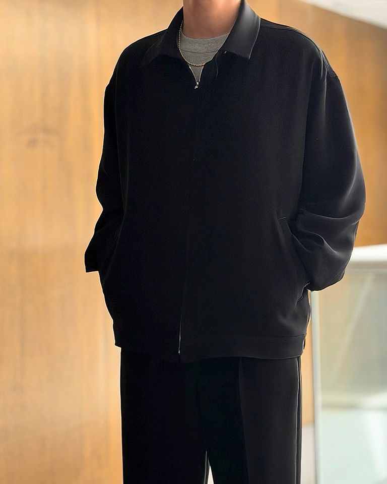 上品な見た目で着心地最高、N.HOOLYWOOD COMPILE DRIZZLER JACKET&WIDE TAPERED EASY SLACKSを使用したコーディネート