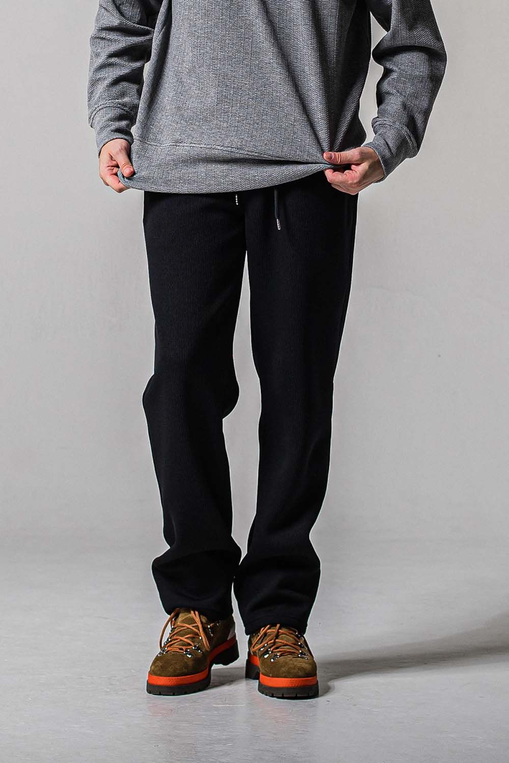 AZE WIDE TUCK PANTS / 畔編み ワイドタックパンツ