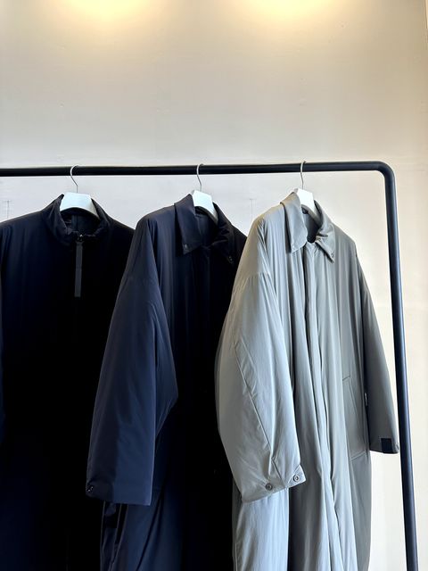 N.HOOLYWOODのアイテムを着用にてご紹介、冬はやっぱりプリマロフトを備えたバルマカンコートですね！！