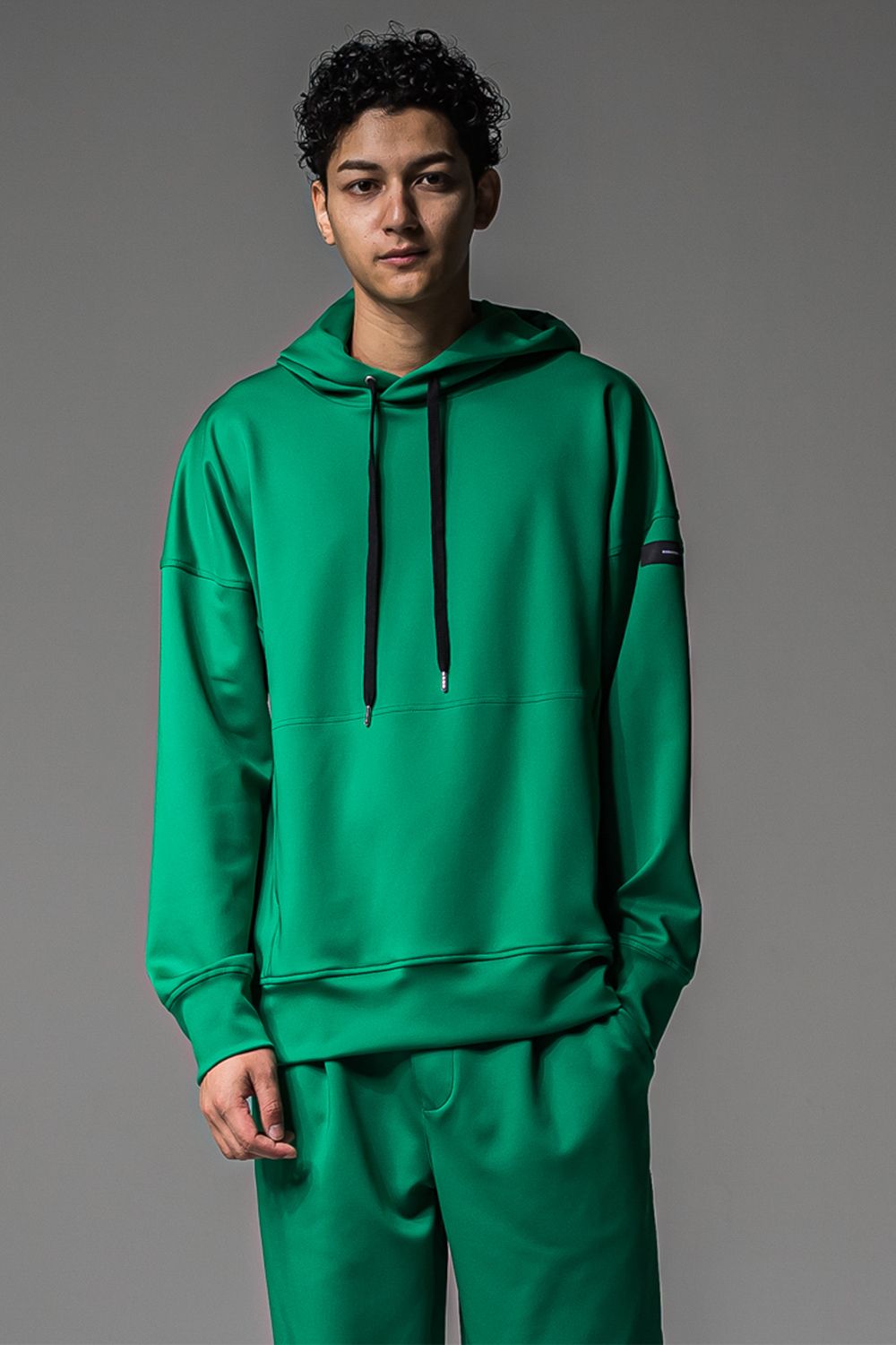 BACK ID LOOSE HOODIE / バックロゴ ルーズフーディー