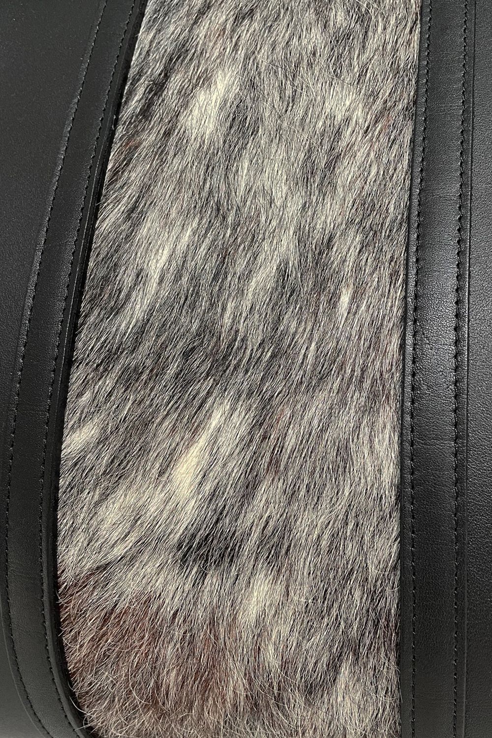 TOTE(L) BLACK × S/SILIVER METAL - Hair Calf / トート(L)