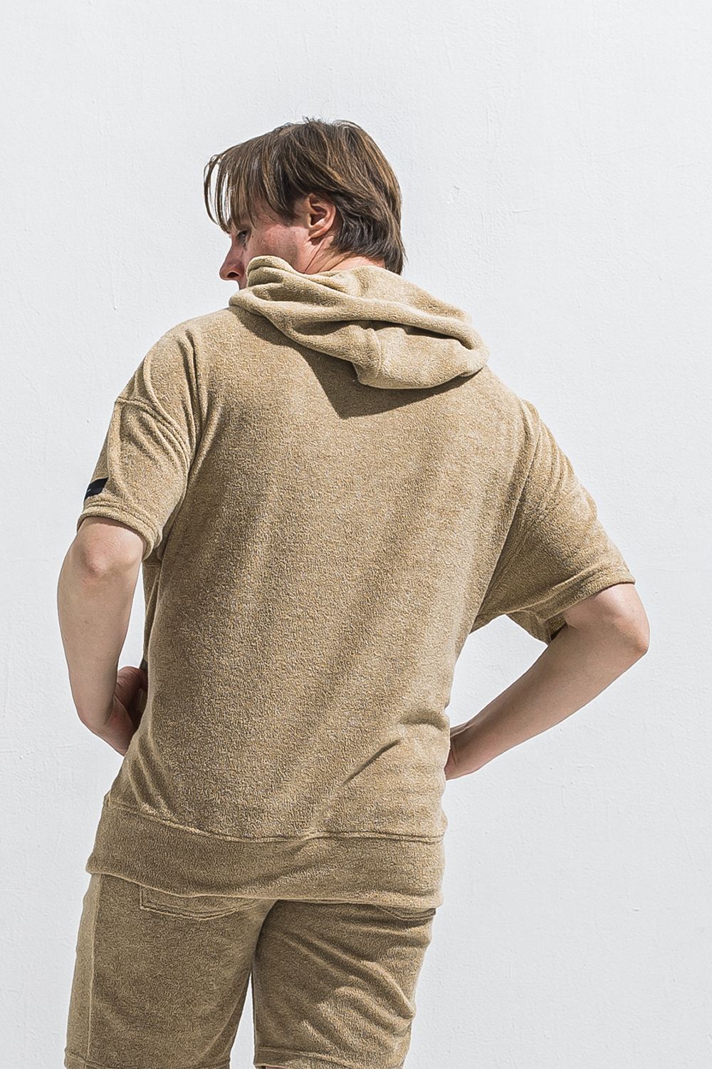 PILE HALF HOODIE / オーバーサイズ ハーフスリーブ パイル フーディー